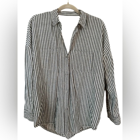 Free People Small Grey And White Open Back Button Up Blouse Long Sleeves Grunge - Picture 2 of 6